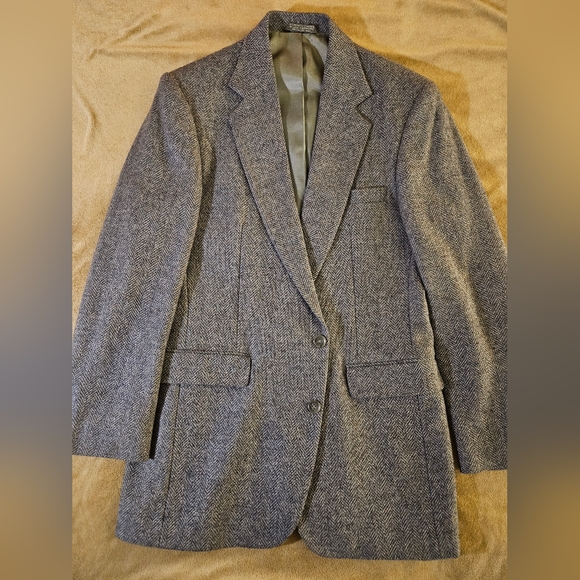 Gray Wool Tweed Blazer - Picture 1 of 4